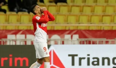 Falcao García celebra su anotación. 