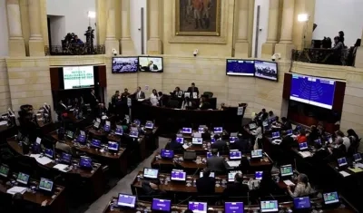  Gobierno ni las FARC quedaron contentos con lo alcanzado al finalizar el periodo del "fast track"