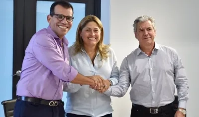 La Secretaria de Salud, Alma Solano, dio a conocer el nombre del operador.