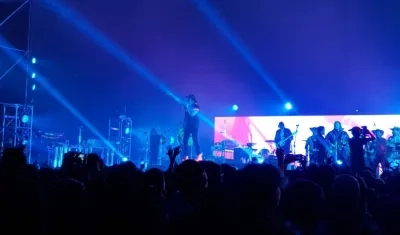 El grupo Arcade Fire en concierto.