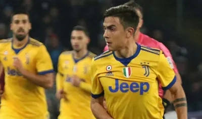Paulo Dybala, delantero argentino. 