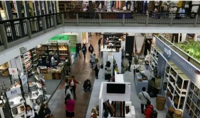 El Ministerio de Cultura de Colombia presentó el libro "Oficios de manos colombianas", que rinde culto a los artesanos del país.