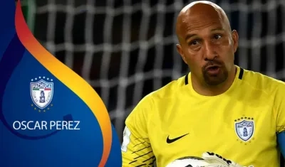 Óscar Pérez, arquero mexicano. 