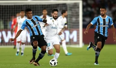 Acción de Isco durante el partido. 