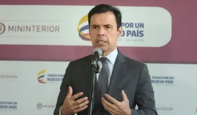 Guillermo Rivera, ministro del Interior.