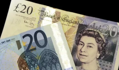 La reina Isabel II estuvo salpicada con el escándalo.