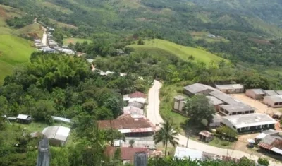 Ladrones encerraron a los niños en la Iglesia de Cuatro Esquinas para que sus padres pagaran con elementos de valor.
