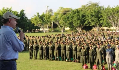 El Presidente Santos durante su saludo navideño.