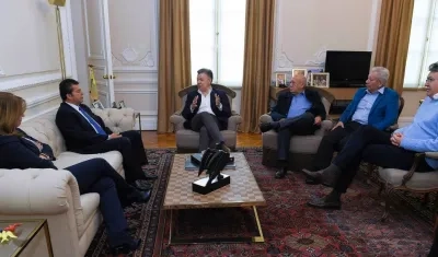 Reunión de presidencia con los trabajadores.