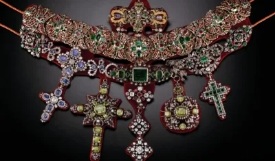 Joyas de la colección "Tesori Dei Moghul E Dei Maharaja: La Collezione Al Thani"