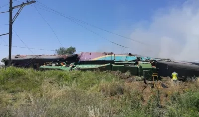 Así quedó el tren después del accidente.