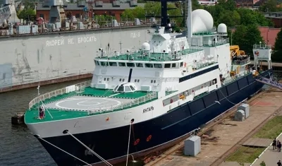 Buque ruso Yantar.