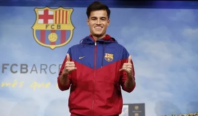 Phillipe Coutinho, volante brasileño. 