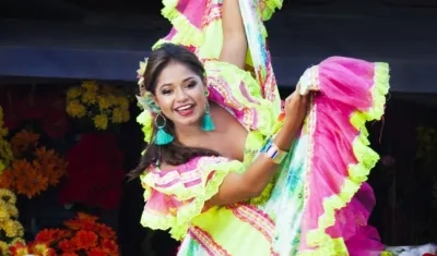 Andrea de Alba Polo, reina del Carnaval de la 44.