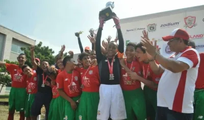 El Barranquilla F.c. se quedó con el título de la categoría 2003.