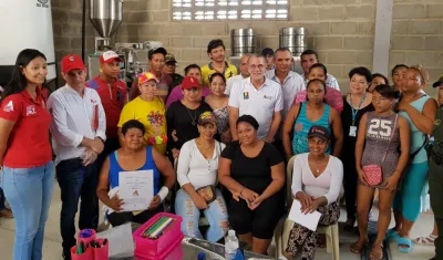 Víctimas se capacitan en la operación del proyecto Granos del Atlántico.