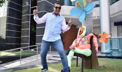 El cantante y compositor Checo Acosta.