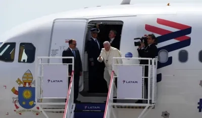 El Papa Francisco llegó esta tarde a Perú.