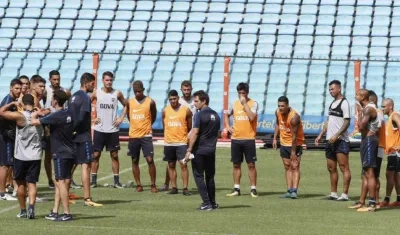 Jugadores de Boca en un entrenamiento. 