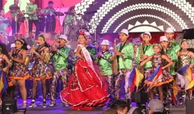 Laura Ospino, Reina Infantil del Carnaval de la 44.