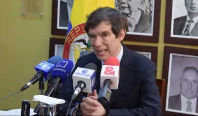  Francisco Reyes Villamizar, superintendente de Sociedades.