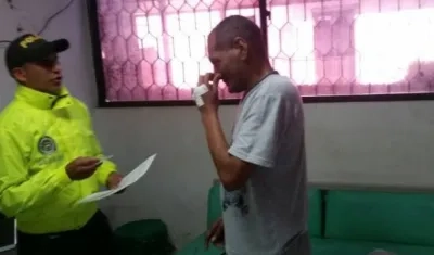 Antonio Roa, alcalde de Luruaco, cuando era capturado.