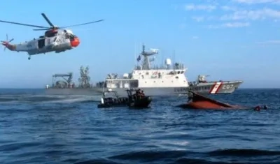 Solo han podido rescatar tres cuerpos sin vida.