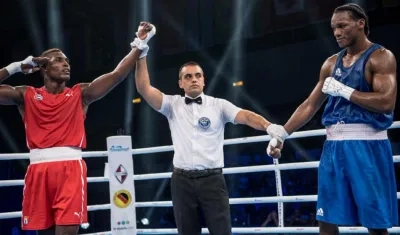 La AIBA es el ente rector del boxeo aficionado. 