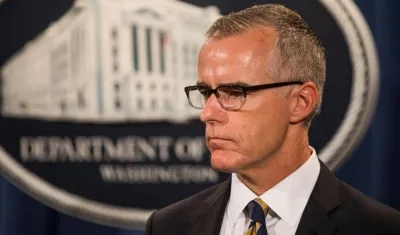 Imagen de archivo del "número dos" del Buró Federal de Investigaciones (FBI), Andrew McCabe.