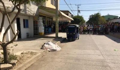 Lugar de los hechos. El hombre se suicidó en el andén. 