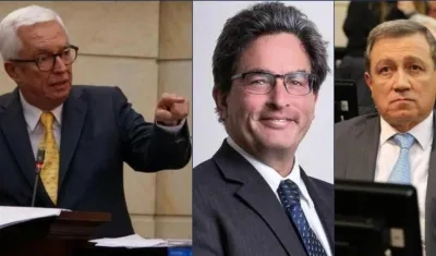 Senador Jorge Robledo, ministro Alberto Carrasquilla y el presidente del Senado, Ernesto Macías.