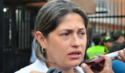 La Secretaria de Salud, Alma Solano