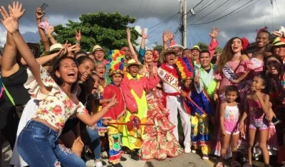 La Reina Carolina y el Rey Momo Freddy Cervantes.