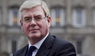 El enviado especial de la Unión Europea (UE) para el proceso de paz de Colombia, Eamon Gilmore.