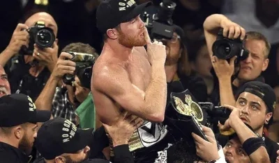  Saúl 'Canelo' Álvarez, campeón mundial de peso mediano del CMB.