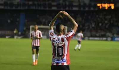 Jarlan Barrera conducirá el mediocampo de Junior.