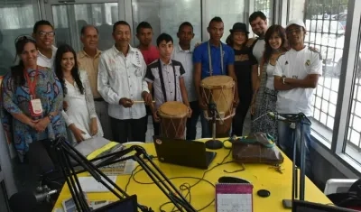 Emisión del programa ‘Naranja CultuArt’ en Radio Libertad.