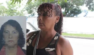 Foto en vida de María Elena Adagarra Castro y su hermana, Ivón.