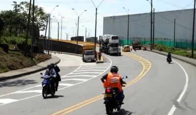 Para el Presidente de la ANI, las motos se benefician de las carreteras de alta especificación y mantenimiento.