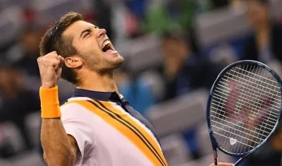 Borna Coric celebra su clasificación. 
