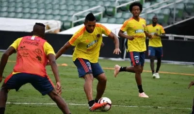 Miguel Ángel Borja durante entrenamiento. 