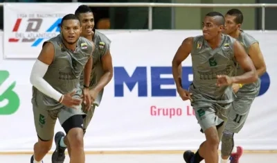 Titanes van en busca del cuarto triunfo en el campeonato. 