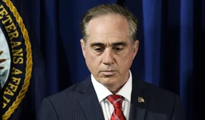 El exsecretario del Departamento de Asuntos de Veteranos de Estados Unidos, David Shulkin.