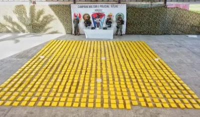 El cargamento incautado por la Armada Nacional.