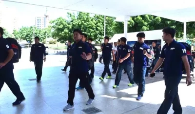 Llegada de los japoneses al hotel.