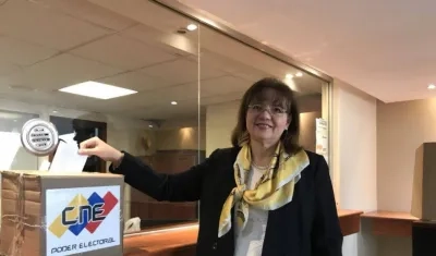 La embajadora venezolana Carol Delgado fue expulsada de Ecuador.