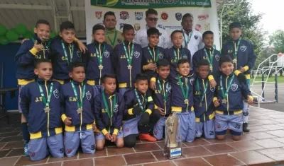 Club Deportivo Atlético Xeneixe.