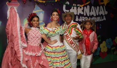 Isabella Chacón, Carolina Segebre, Freddy Cervantes y César Andrés De la Hoz,Reyes del Carnaval.