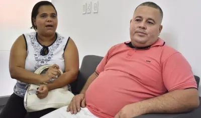 Gloria Torres y Ronald Castro, los afectados.