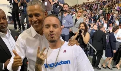 El expresidente de Estados Unidos Barack Obama y J Balvin.